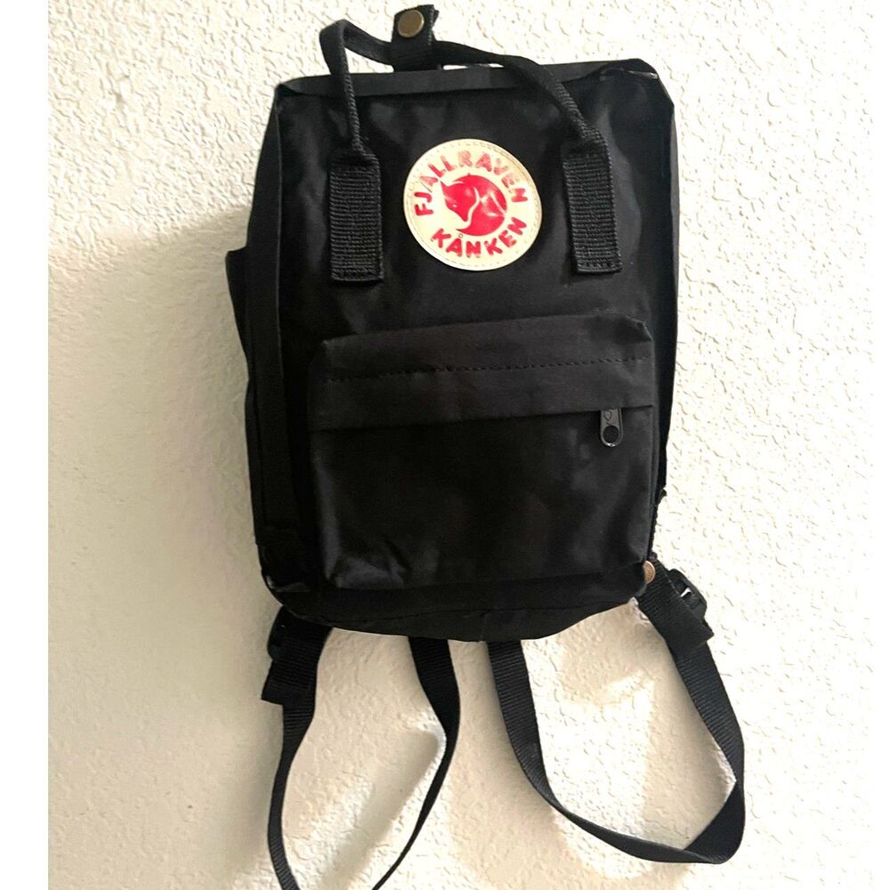 Vintage Fjallraven Kanken Mini Backpack In Black, perfect for Outdoor, Day Hikes